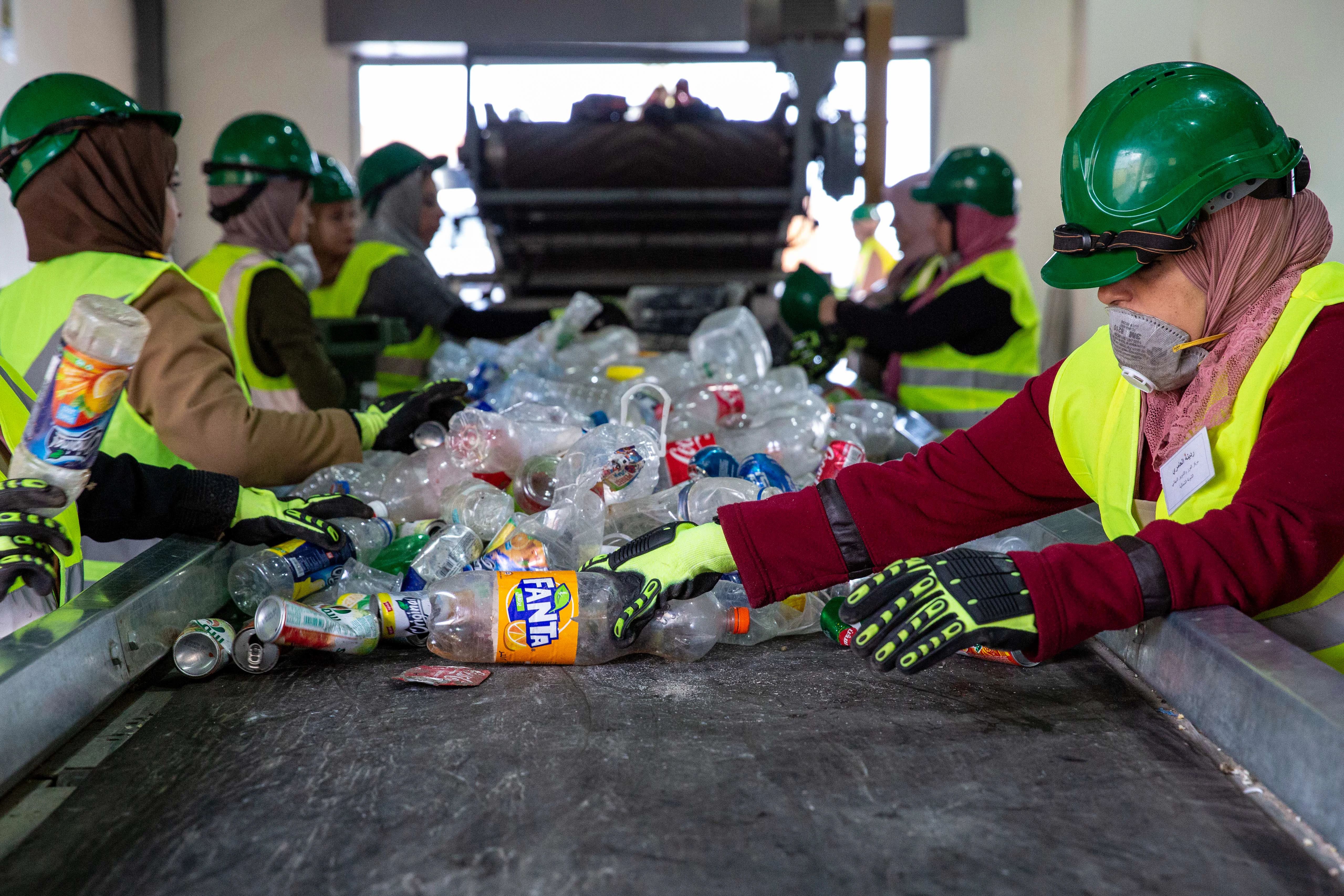 UNDP-Jordan-2019-women-recycling-1304_2